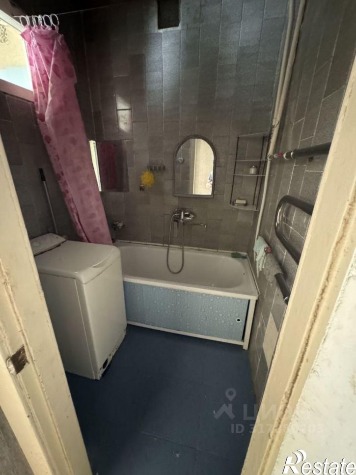 2-комн квартира поселок Пионерский, 8,  д. 8