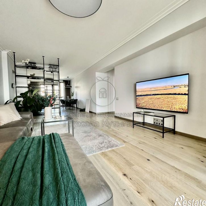 3-комн квартира город Волгоград