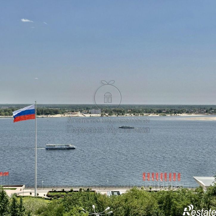 3-комн квартира город Волгоград