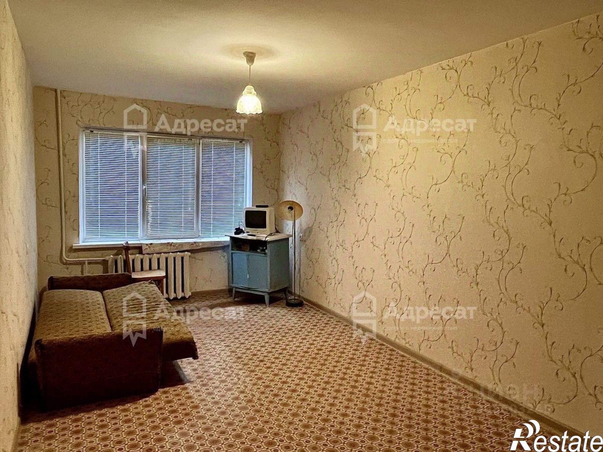 Купить квартиру за 3 100 000 рублей на Светлоярский район