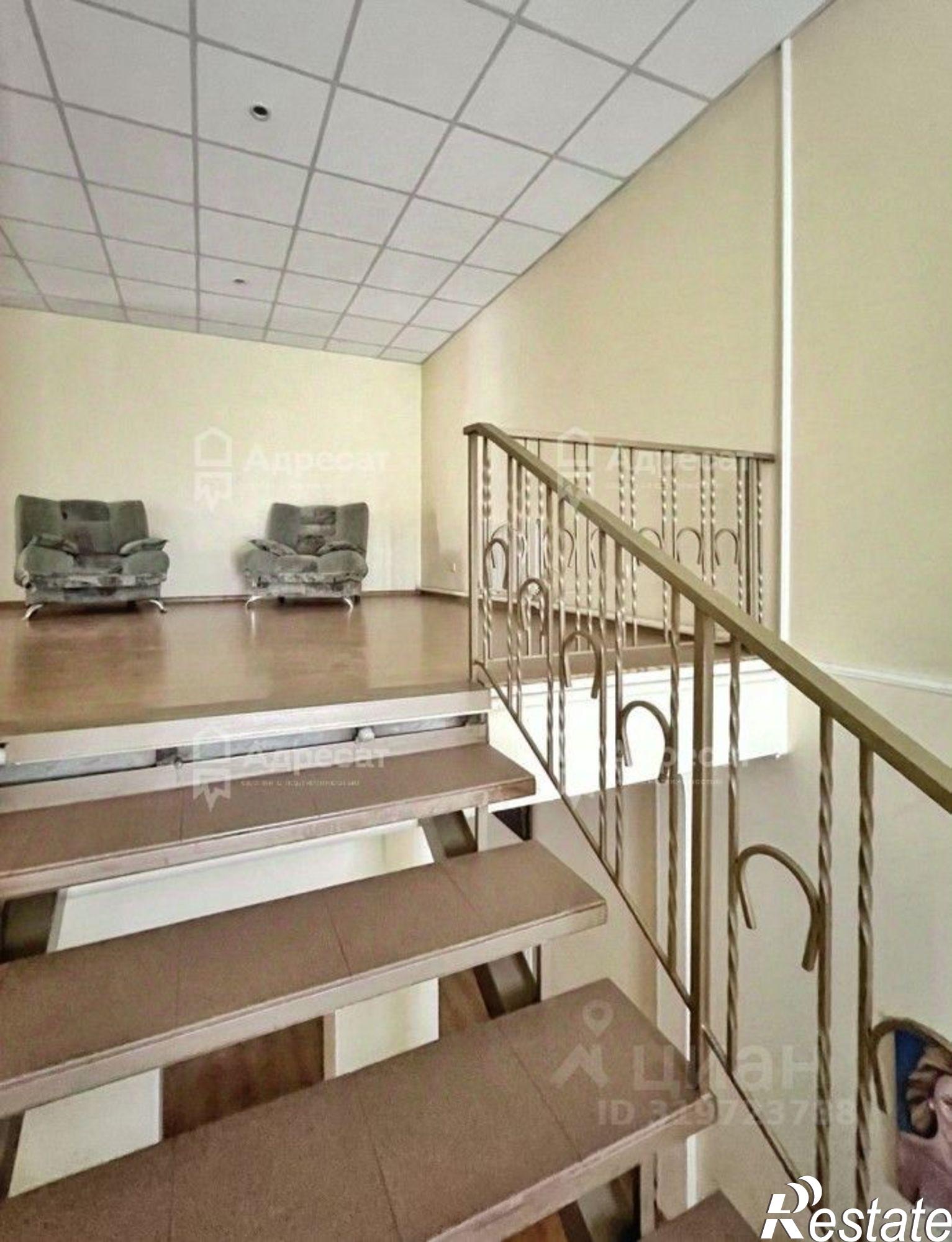 Сдать дачу, дом, коттедж за 90 000 рублей