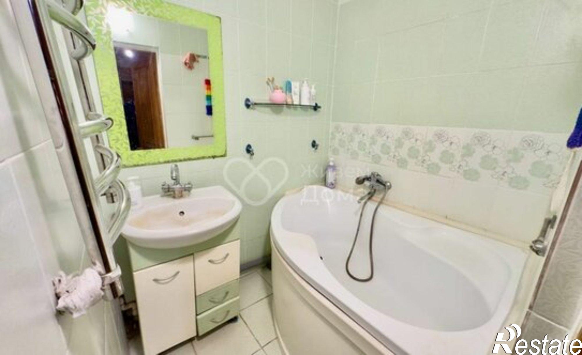 Купить квартиру за 4 500 000 рублей на Волгоград, улица Дзержинского, 28