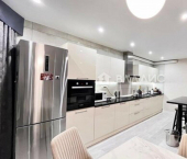 3-комн, 83кв м, этаж 5/10 б-р 30-летия Победы, 15а