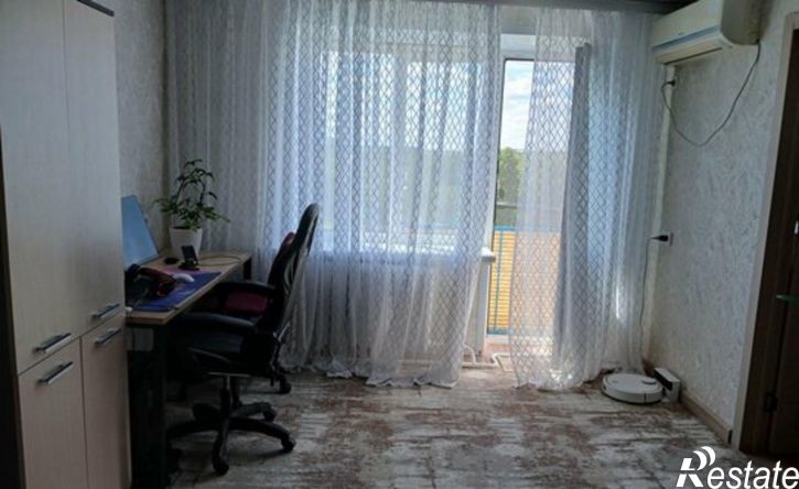 2-комн квартира мкр 1-й, 50,  д. 50