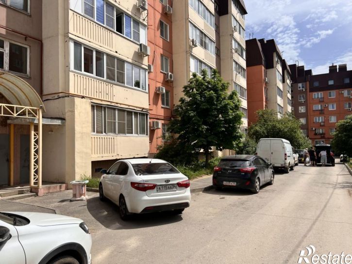 2-комн квартира Нефтяников, 11