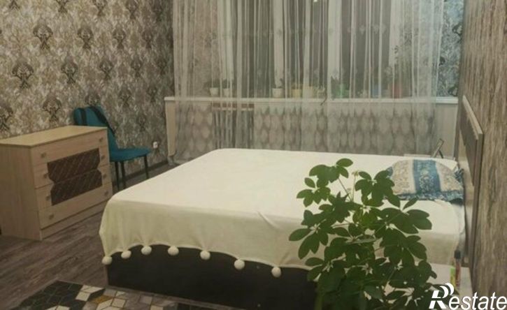 3-комн квартира мкр 6-й, 8,  д. 8